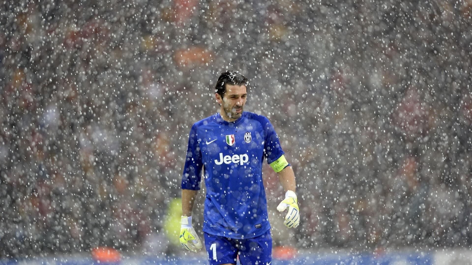 奥格斯堡新神锋贝里沙闪耀德甲 明年三月有望直通德国战车